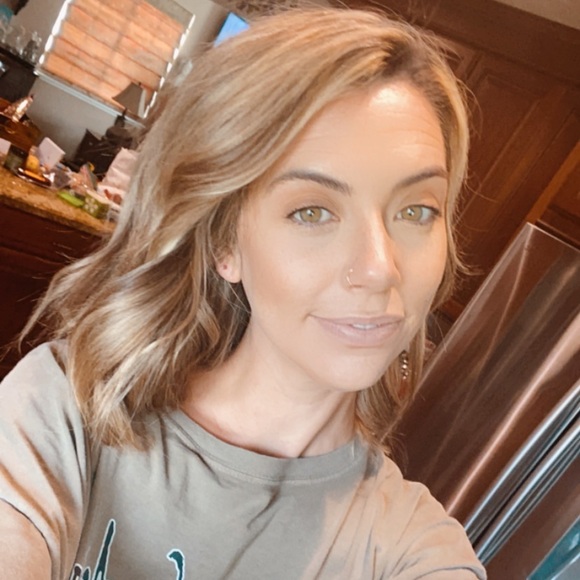 Meet your seller ! - Picture 3 of 5